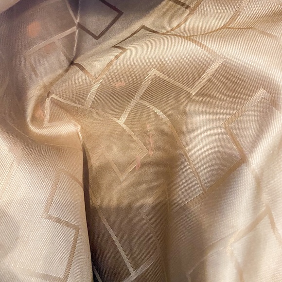 Tommy Hilfiger Tote Bag - Picture 5 of 5